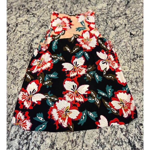 Cabi 5542 hibiscus sleeveless top size M - Picture 7 of 9